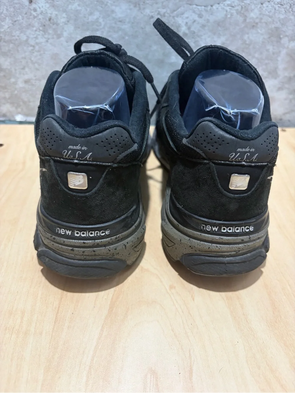 New Balance Made in USA 990v4 size women’s 9.5